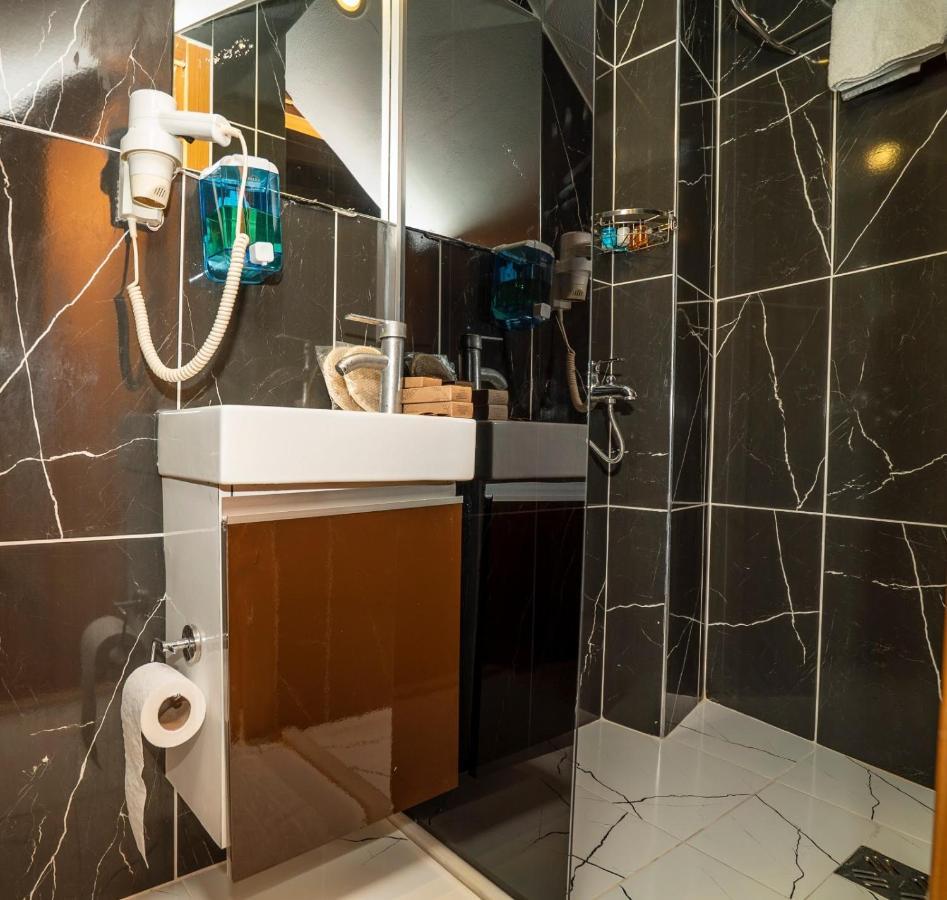 216 Hill Suites イスタンブール エクステリア 写真